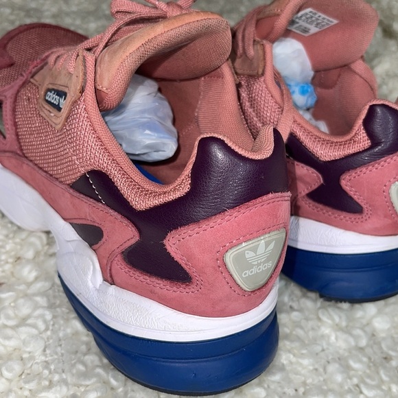 Wmns Adidas Falcon Raw Pink - Picture 9 of 11